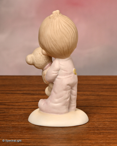 Jesus-Loves-Me (Boy) - Precious Moments figurines – One of the original 21